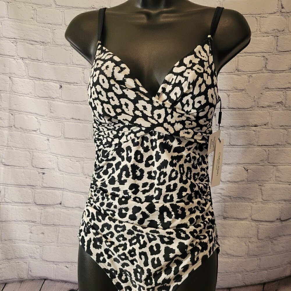 Calvin Klein SOFT WHITE LEOPARD Twist Tummy Control One-Piece Swimsuit
